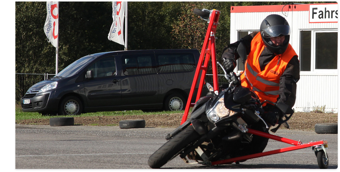 Motorrad-Schräglagentraining JOYRIDE